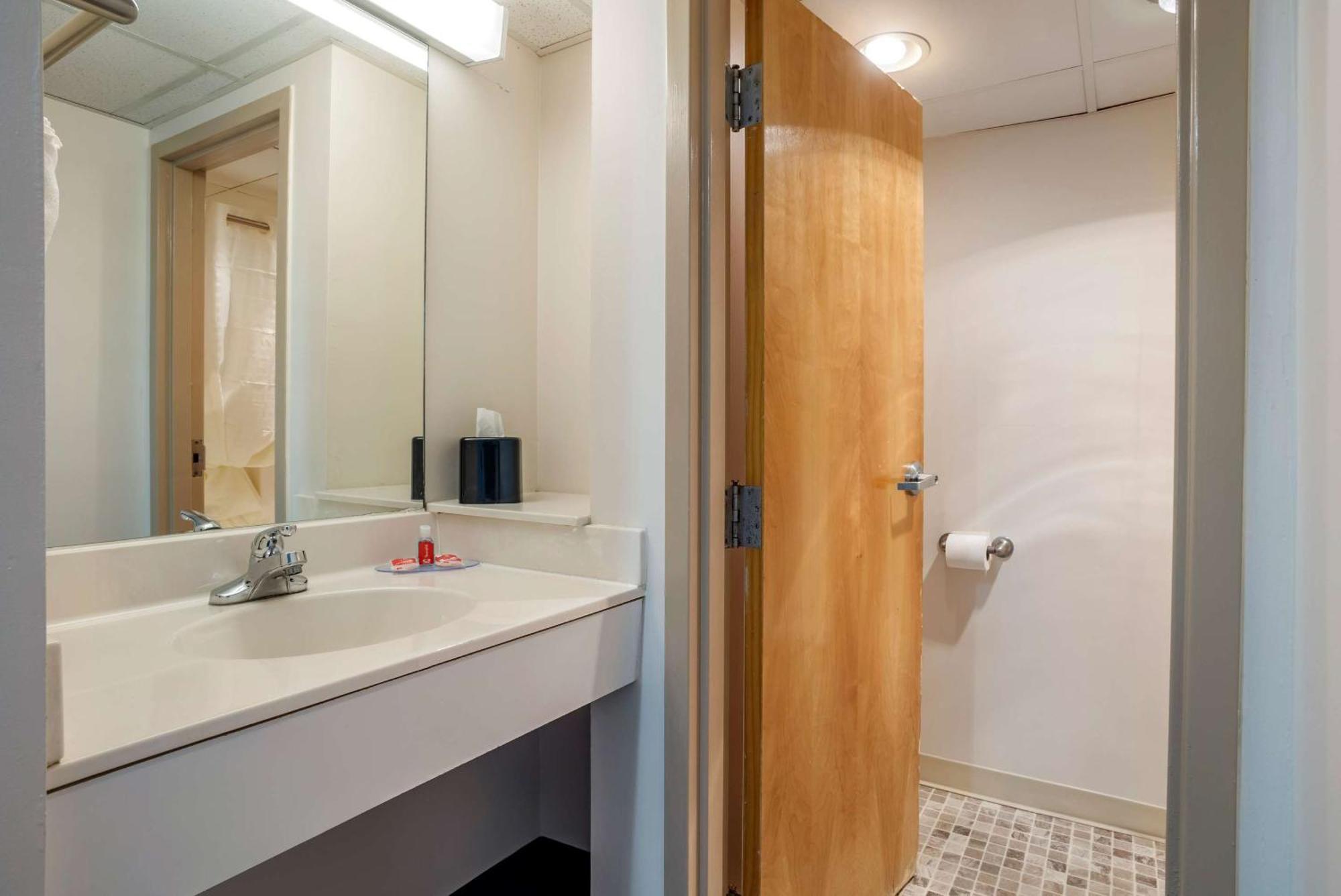 Econo Lodge Inn & Suites Rehoboth Beach Zewnętrze zdjęcie