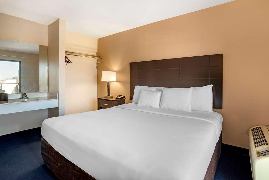 Econo Lodge Inn & Suites Rehoboth Beach Pokój zdjęcie